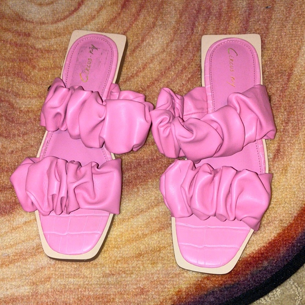 NWOT circus Sam Edelman sandals